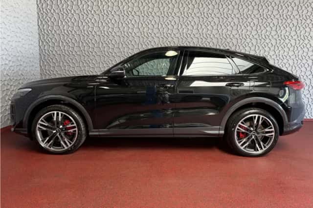 Audi Q5 (2026) thumbnail 2