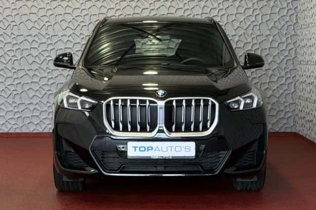 BMW X1 (2025) thumbnail 5