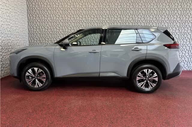 Nissan X-Trail (2024) thumbnail 2