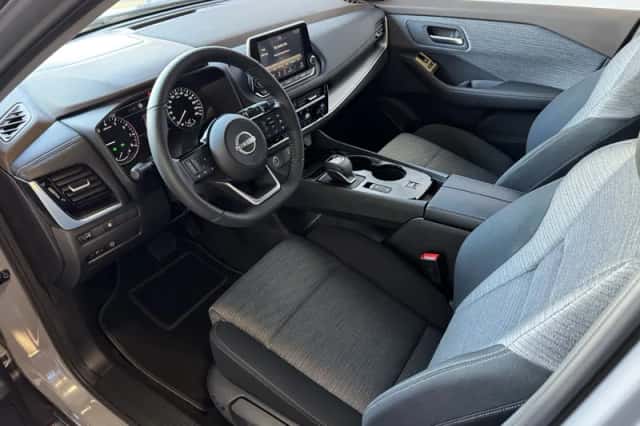 Nissan X-Trail (2024) thumbnail 4