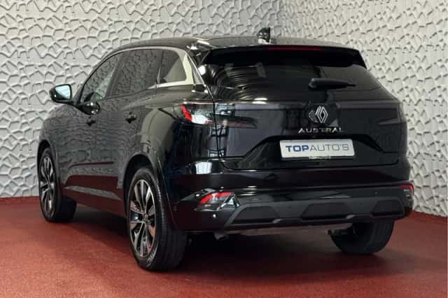 Renault Austral (2025) thumbnail 2