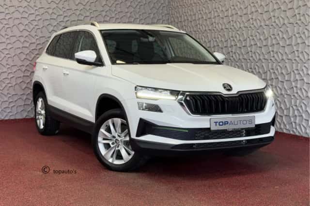 Škoda Karoq (2024) thumbnail 1