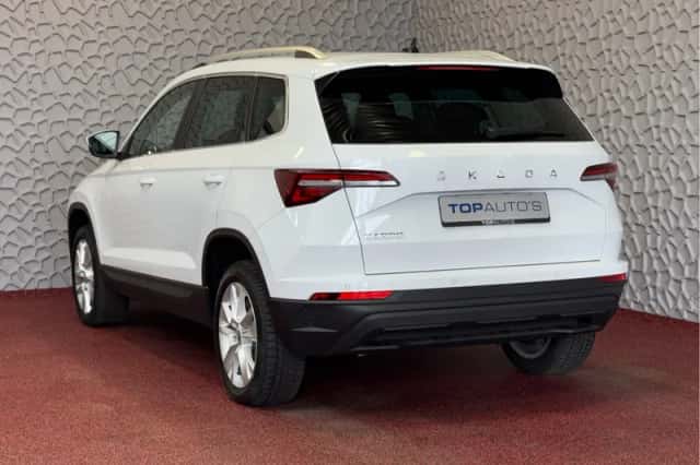 Škoda Karoq (2024) thumbnail 3