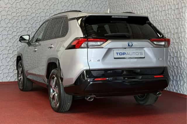 Toyota RAV4 (2026) thumbnail 2