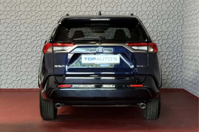 Toyota RAV4 (2026) thumbnail 6