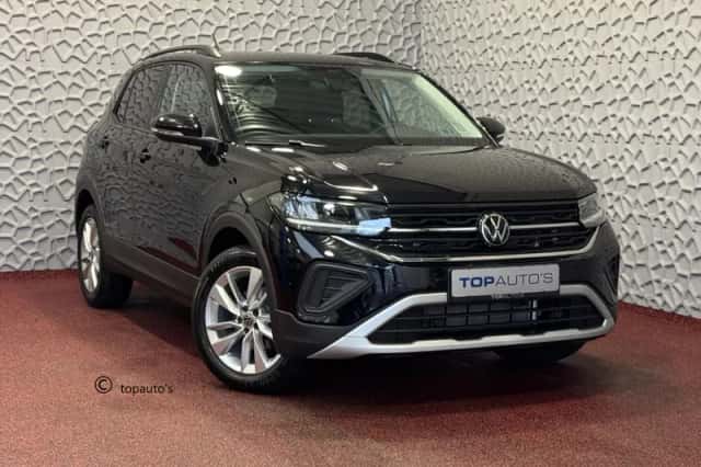 Volkswagen T-Cross (2024) thumbnail 1