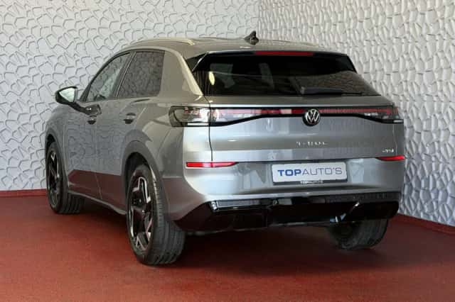 Volkswagen T-Roc (2026) thumbnail 2
