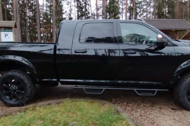 Dodge Ram (2022) thumbnail 4