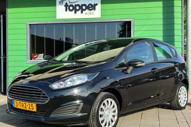 Ford Fiesta (2014) thumbnail 5