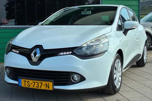 Renault Clio (2014) thumbnail 4