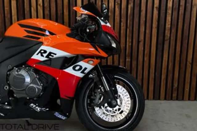Honda CBR (2007) thumbnail 5