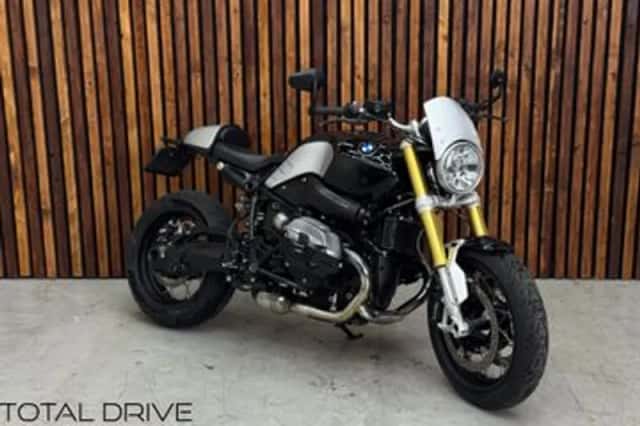 BMW R (2019) thumbnail 1