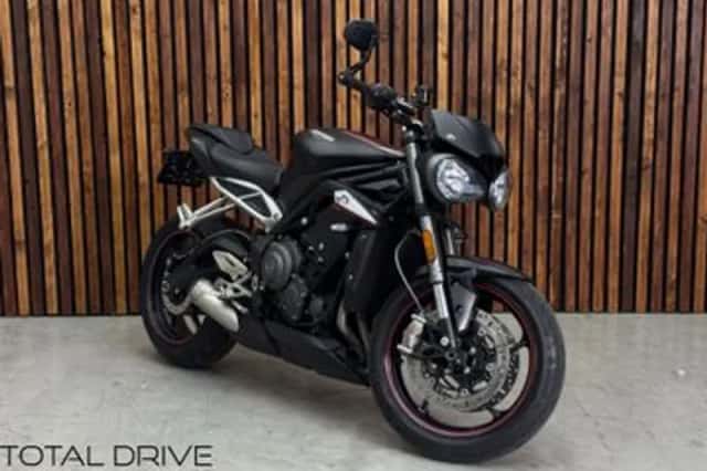 TRIUMPH STREET (2019) thumbnail 1