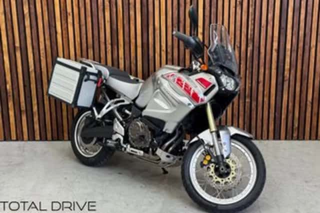 YAMAHA XT (2011) thumbnail 1