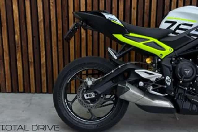 TRIUMPH STREET (2023) thumbnail 2