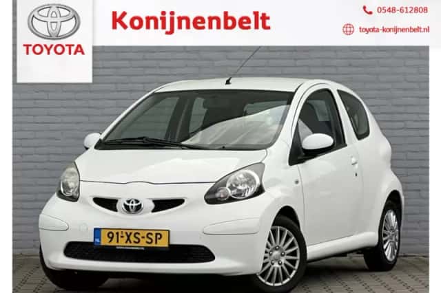 Toyota Aygo (2007) thumbnail 1