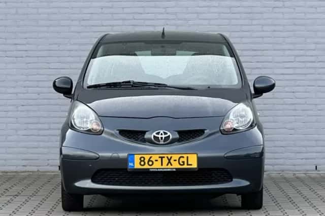 Toyota Aygo (2007) thumbnail 5