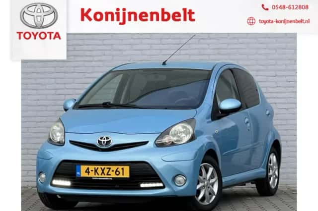 Toyota Aygo (2013) thumbnail 1