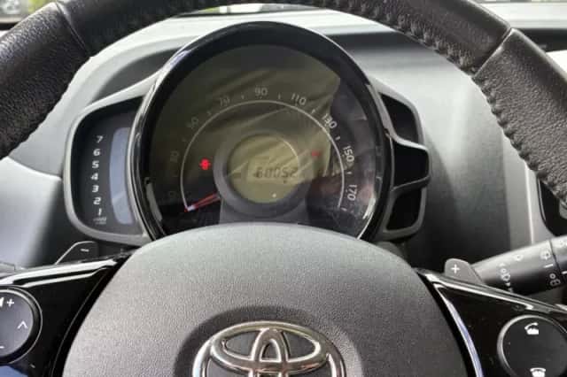 Toyota Aygo (2019) thumbnail 4