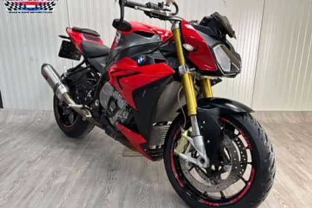 BMW S (2015) thumbnail 4