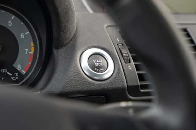 BMW 1-Serie (2012) thumbnail 11
