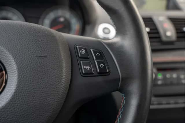 BMW 1-Serie (2012) thumbnail 13