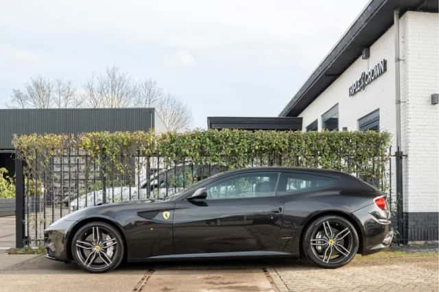 Ferrari FF (2012) thumbnail 4