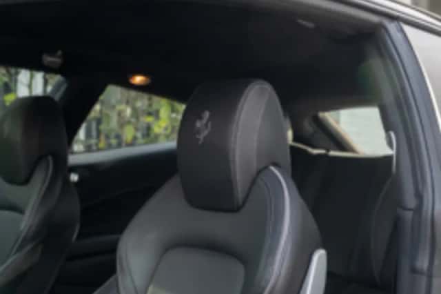 Ferrari FF (2012) thumbnail 64