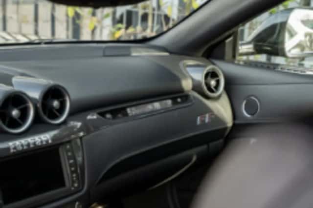 Ferrari FF (2012) thumbnail 69