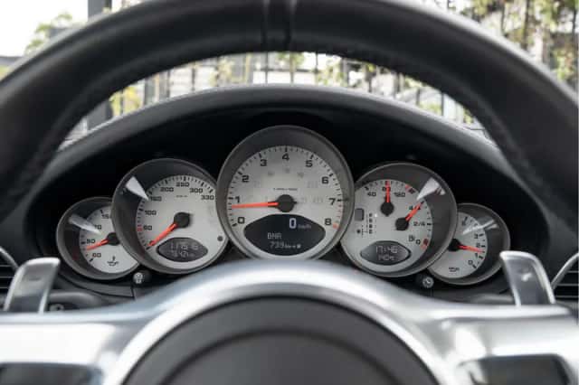 Porsche 911 (2011) thumbnail 27