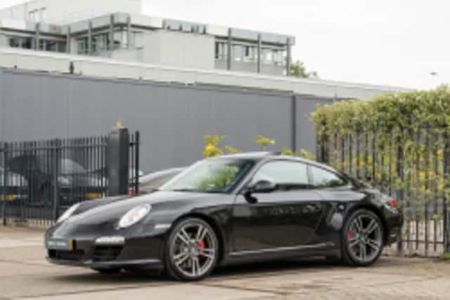 Porsche 911 (2011) thumbnail 52