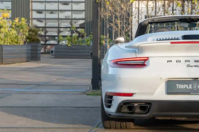 Porsche 911 (2017) thumbnail 102