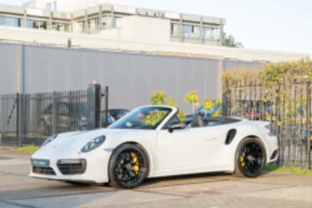 Porsche 911 (2017) thumbnail 55