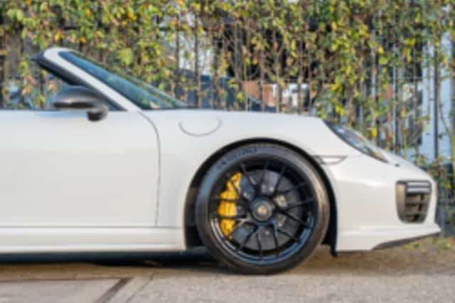 Porsche 911 (2017) thumbnail 73
