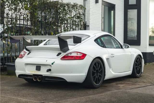 Porsche Cayman (2006) thumbnail 2
