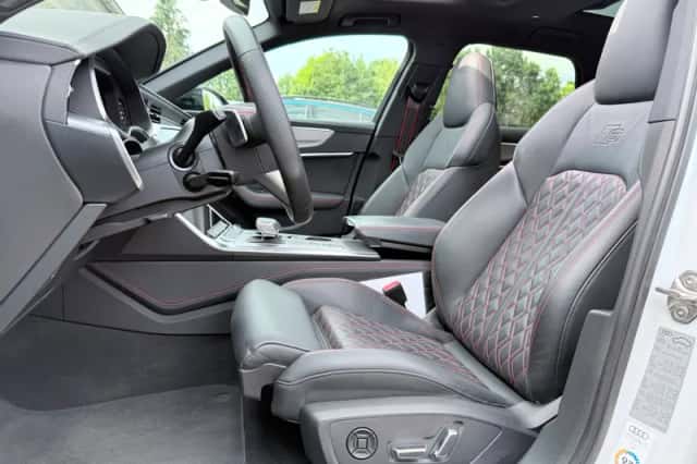 Audi A6 (2023) thumbnail 4