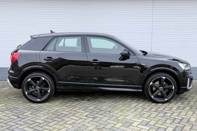 Audi Q2 (2018) thumbnail 6