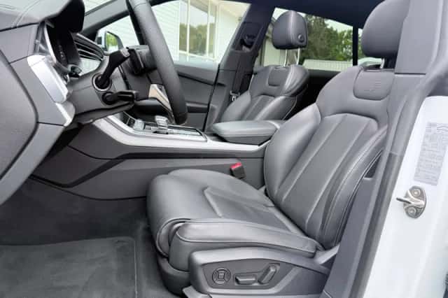 Audi Q8 (2025) thumbnail 4