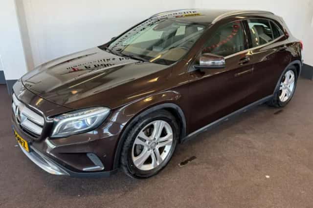 Mercedes-Benz GLA-Klasse (2014) thumbnail 4