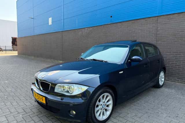 BMW 1-Serie (2005) thumbnail 1
