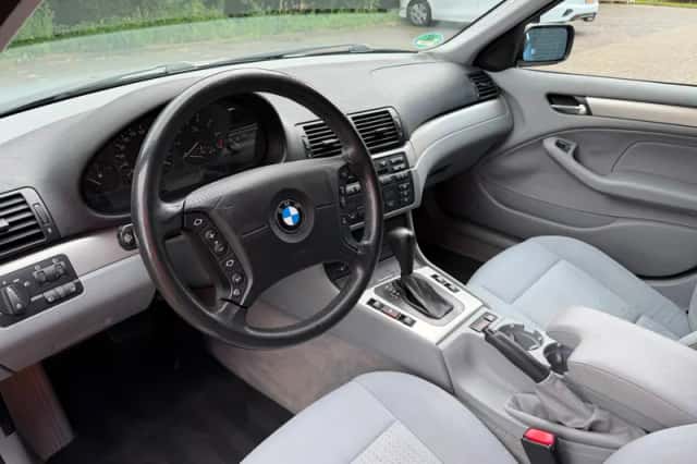 BMW 3-Serie (2003) thumbnail 2