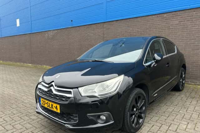 Citroën DS4 (2011) thumbnail 1