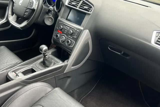 Citroën DS4 (2011) thumbnail 4