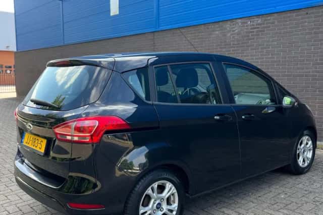 Ford B-Max (2013) thumbnail 3