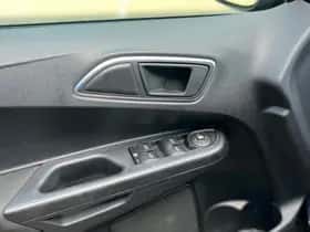 Ford B-Max (2013) thumbnail 8