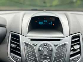 Ford Fiesta (2015) thumbnail 12