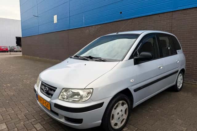 Hyundai Matrix (2002) thumbnail 1