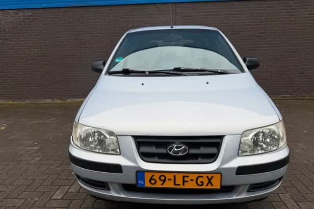 Hyundai Matrix (2002) thumbnail 5