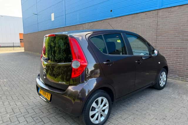 Opel Agila (2014) thumbnail 3