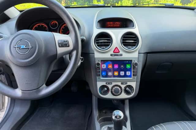 Opel Corsa (2008) thumbnail 6